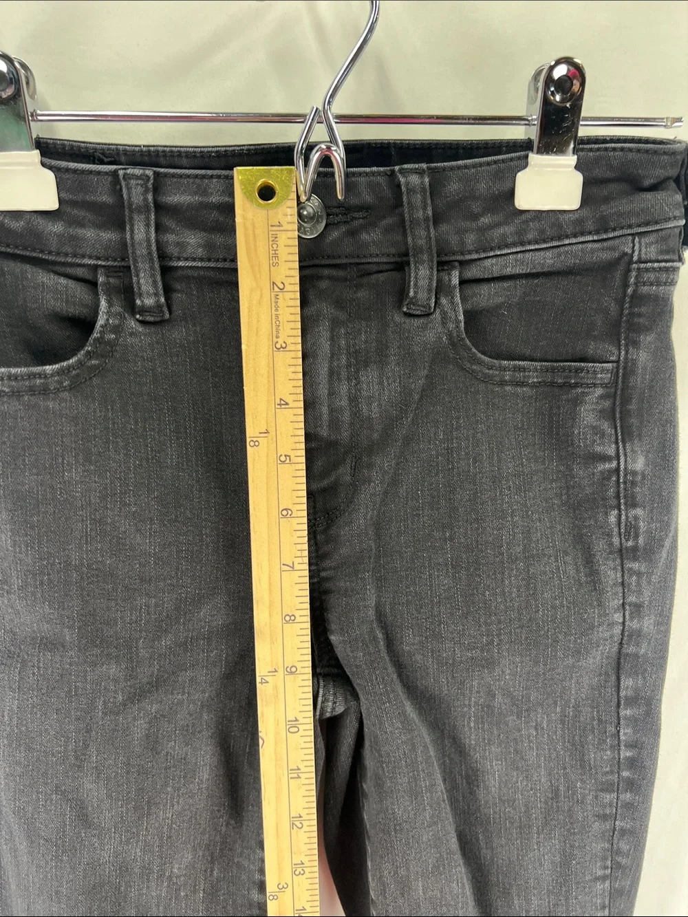 American Eagle - Women’s Jeans - High Rise Jeggings -Black - Size Unk (0 or 00?)
